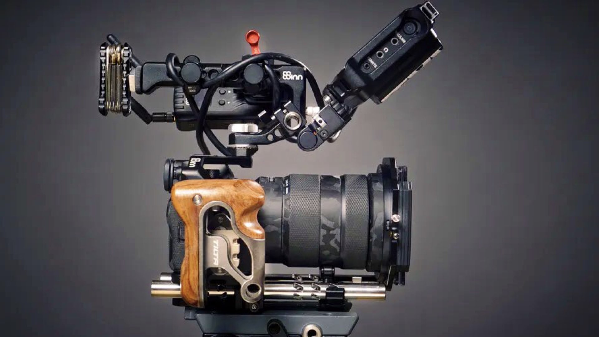 Camera Shoulder Rigs for Run-and-Gun Shooters
