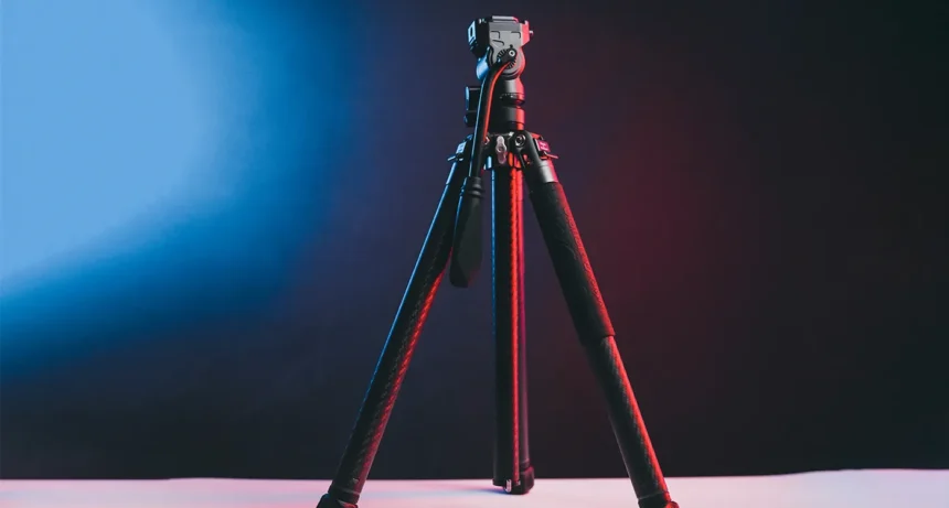 Carbon Fiber vs Aluminum Tripods