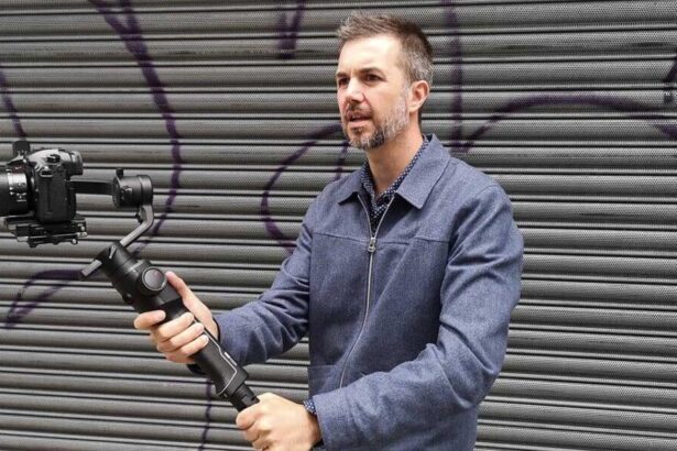 Gimbal Stabilizers for Mirrorless Cameras